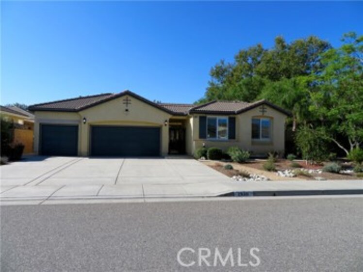 29301 Lake Hills Drive Photo