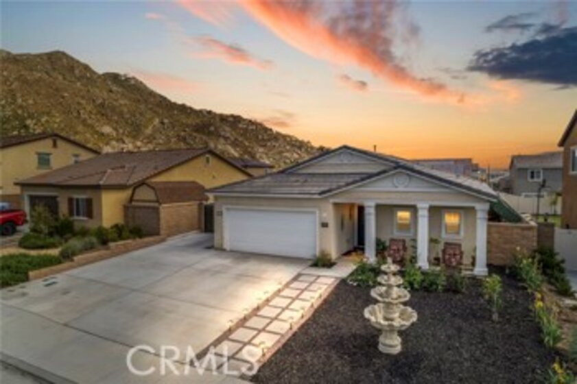 30121 Meadow Oaks Street Photo